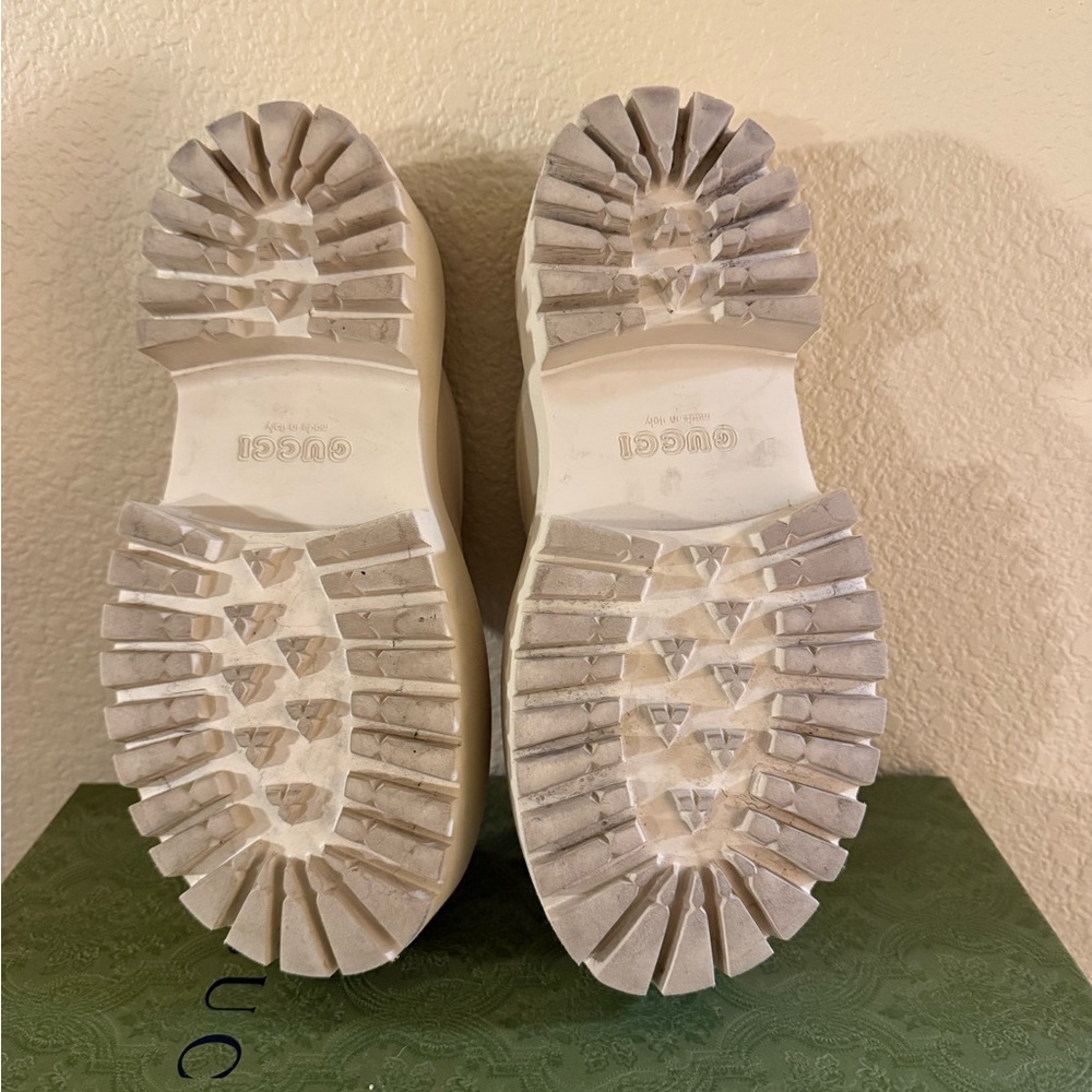 Gucci Tan platforms - Picture 4 of 6